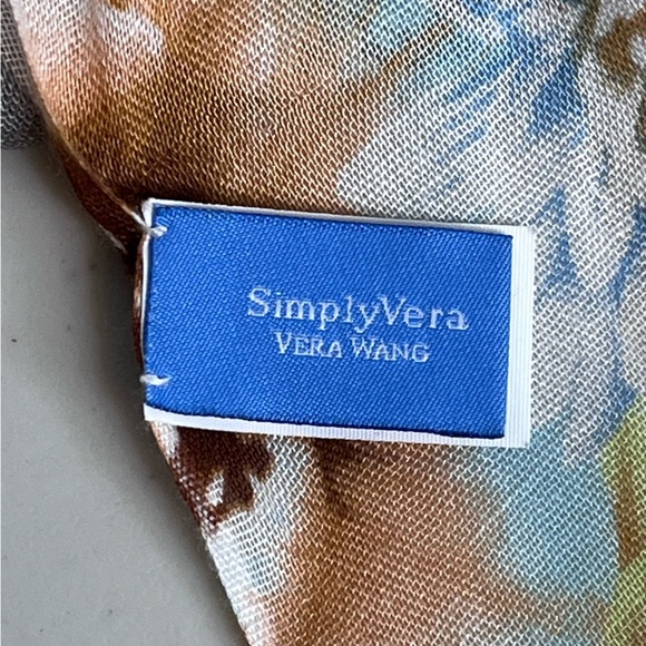 Vera Wang Bloomcore Floral Lightweight Scarf Shawl - Picture 9 of 10